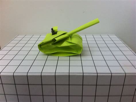 Origami Tank Makkelijk Te Vouwen Beschrijving Op Internet Sarcasme