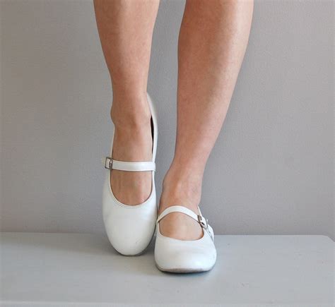 Vintage 1960s White Mary Jane Heels