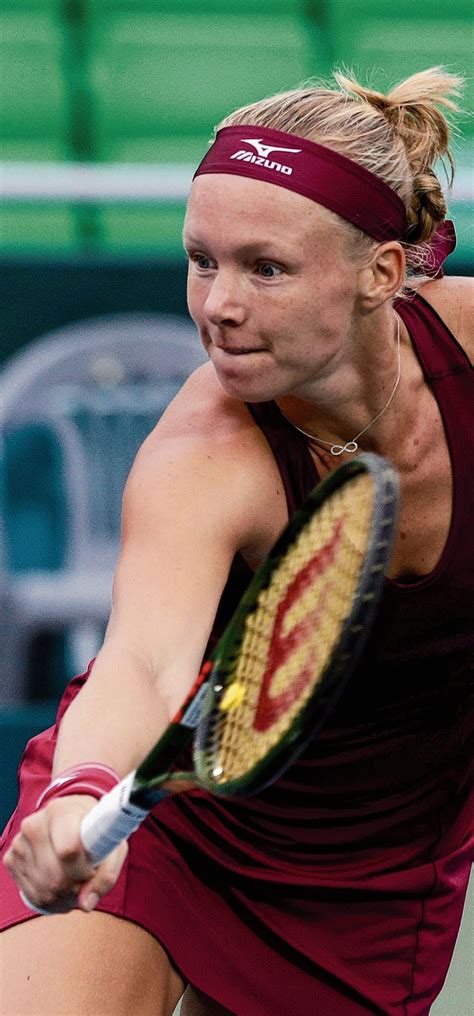 In her doubles career, she attained number 16 globally in april 2018. Bertens toont haar topvorm ook op hardcourt in Seoul - NRC
