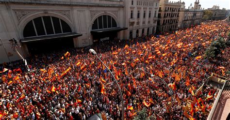 hundreds of thousands protest against catalan independence in barcelona huffpost