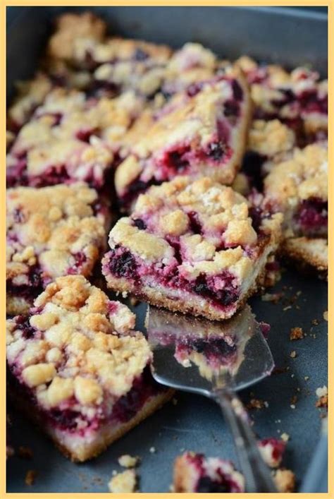 14 Smitten Kitchen Blueberry Crumb Bars 7OTS MADGE LYNN S BLOG