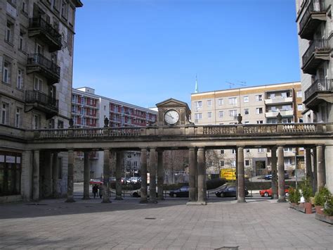 Strausberger platz, near the western end of the boulevard. File:Kolonnaden Karl-Marx-Allee Block G Berlin April 2006 ...