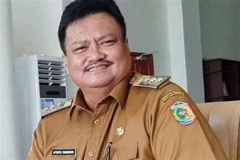 Innalillahi wainnailaihi rojiun madrasah hebat masagi download mp3. Inalillahi Wainailaihi Rojiun... Bupati Morowali Meninggal ...
