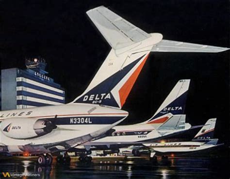 Classic Delta Airlines Lineup Vintage Airliners