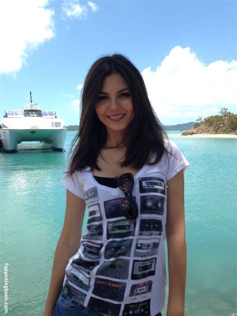 Victoria Justice Victoriajustice Nude Onlyfans Leaks The Fappening