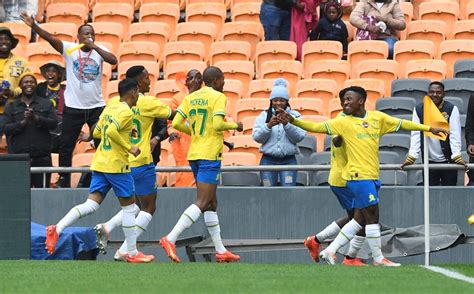 Sundowns To Face Chiefs Or Pirates In Carling Cup Final Daily Sun
