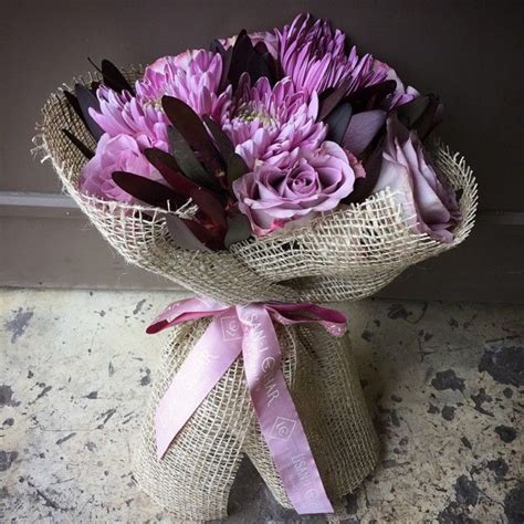 Ecco 15 fiori invernali, per il vostro matrimonio d'inverno. Bouquet Mazzi di Fiori Matrimonio 47 | 꽃 포장, 꽃다발