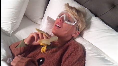 Watch Taylor Swift Freak Out Over A Banana After Lasik Eye Surgery
