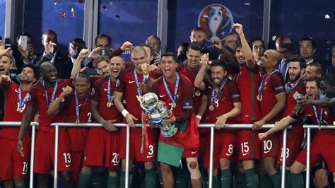 Francia y portugal se enfrentan en la final de euro 2016 el domingo. Eurocopa 2016, Portugal-Francia: Lágrimas y sonrisas (1-0 ...