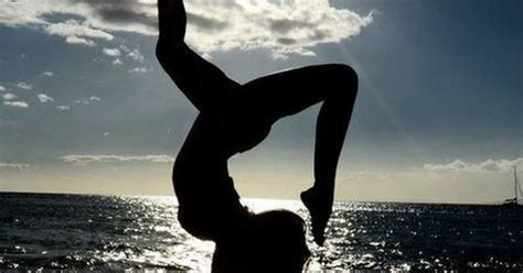 Girl Handstand On Beach Silhouette Yoga Pinterest