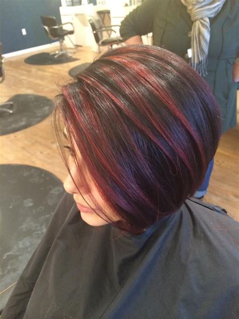 If you want to get a sophisticated look for your bob hair, then it will be a great idea to add some highlights into your tresses.you can choose some bright shades like red, pink and blonde to make a big contrast with your nature hair color.and you will get a magic effect for your final hairstyle. Red highlights, balayage, color melt, red highlights on ...