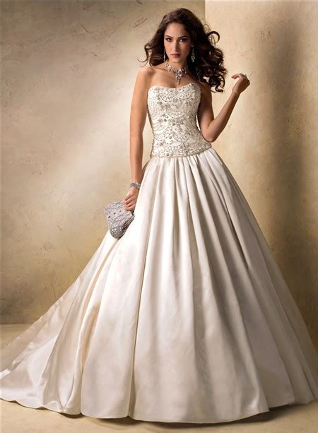 Luxury Ball Gown Strapless Champagne Satin Beaded Crystal Wedding Dress