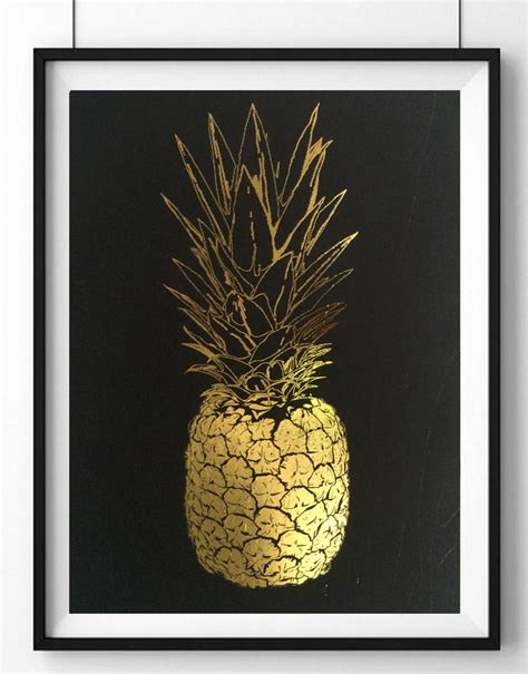 Gold Leaf Pineapple Bottom | Pineapple art print, Gold leaf prints, Gold pineapple print