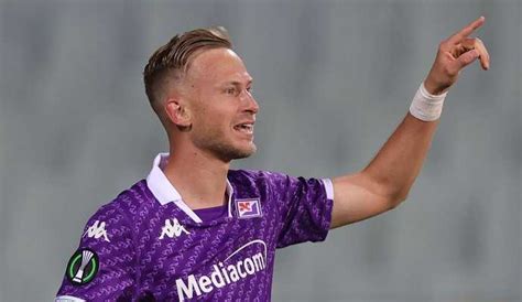 Fiorentina Tutto Fatto Per Il Trasferimento Di Brekalo E Barak Cifre