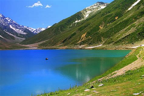 Kaghan Azad Kashmir Valley Tour Adnan Tours And Travels