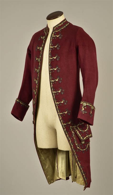 Lot 48 Gentlemans Embroidered Wool Coat 1780 Whitakerauction 18th