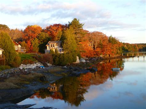 Sunny Morning - New England
