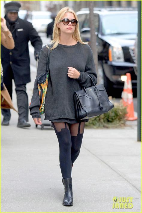 Pin By John Aschcroft On Celebrities In Pantyhose Ashley