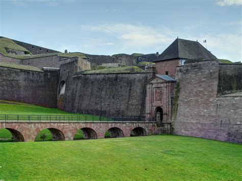 Fortifications Et Porte De Brisach Citadelle De Belfort Territoire