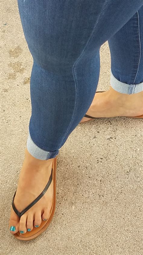Myprettywifesfeet My Pretty Wifes Sexy Feet Next To Me In Lineplease