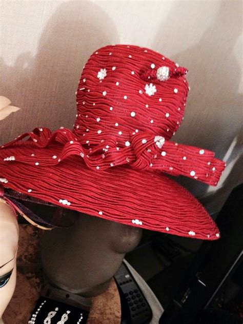 Red Louise D Patterson Couture By Joyce Richardson Church Lady Hats Fancy Hats Beautiful Hats