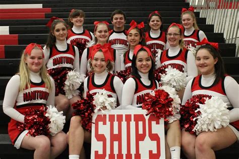 Manitowoc Lincoln Cheer Team Claims A 3rd Place Finish At State