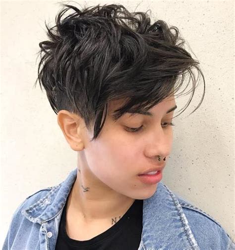 This season, it's all about androgyny—at least, for those with objective. 20 Stunning Androgynous Haircuts Ideas - Page 3 of 20 - Hairstyles Ideas