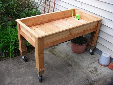 Wooden garden bed diy tutorial from sunset. Question about portable garden bed (gardening for beginners forum at permies) | Portable raised ...