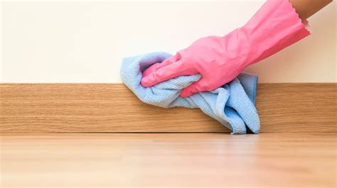 Best Way To Clean Baseboards Without Damaging Paint Ismylifes2