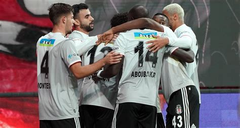 Banko kazanabileceğiniz ücretsiz hazır iddaa kuponları, maç yorumları ve iddaa editör, yorumcu iddaa kuponları ile ilgili her türlü detaylı Beşiktaş'ın yükselişi sürüyor |Beşiktaş Kasımpaşa maçı kaç ...