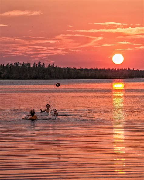 🇫🇮 Midnight Sun Lapland Finland By Petteri Karttunen Petekarttunen