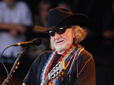 Country Music Star Willie Nelson Cancels Tour Due To ‘breathing Problem