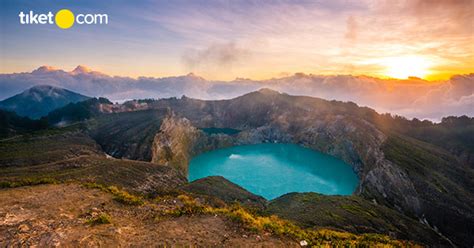 pemandangan alam terindah  indonesia  bikin takjub tiketcom