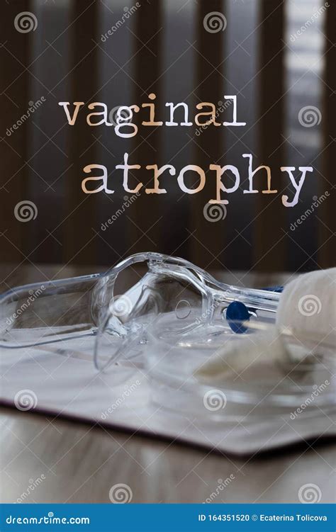 Woorden Vaginal Atrophy Vaginale Speculatie Pillen En Ander