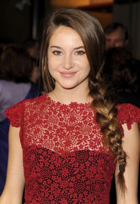 Shailene Woodley Long Braided Hairstyle 2013 Hairstyles Weekly