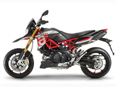 The shiver 750 is powered by a 749.9 cc engine. 2018 Aprilia Dorsoduro 900 and Shiver 900 | First Look Review