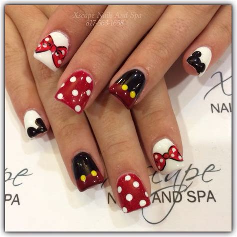 Pin By Xscape Nails On Cute Nails Designs Mickey Nails Disney Nails