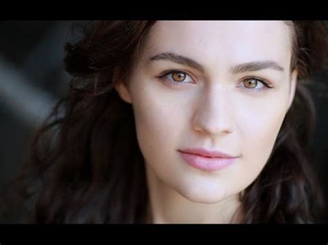 Outlander Finds Its Brianna Newcomer Sophie Skelton Joins The Season Cast Youtube