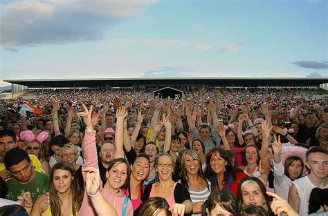 Pink Concert Fans19 Gleneagle Inec Arena Killarney