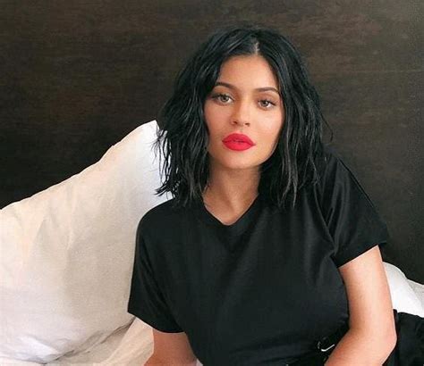 Seductive Kylie Jenner Launches Four New Lip Kits From Her Cosmetics