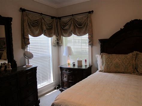 Beautify your luxury bedroom interior with window decorating ideas. Custom Valances For Master Bedroom With Matching Pillow ...