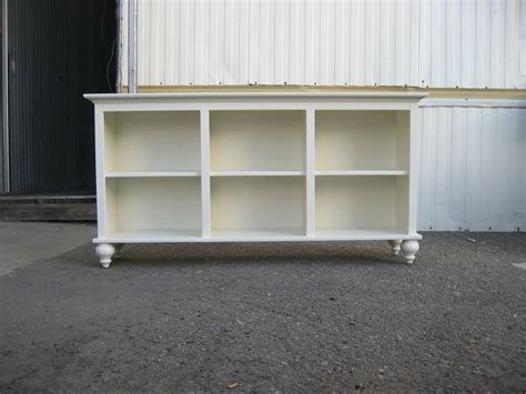 Stumasa White Cottage Style Bookcase