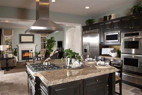 34 Gorgeous Kitchens With Stainless Steel Appliances