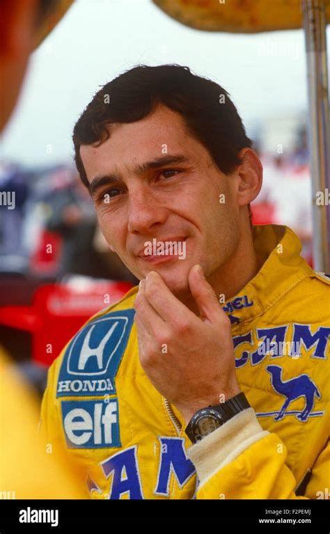 Ayrton Senna Racing For Lotus Honda 1987 Fotografía De Stock Alamy