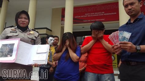 4 Penari Bugil Beraksi Di Tempat Karaoke Ini Yang Akan Dilakukan Pemkot Surabaya Id