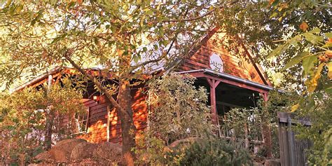 artscape cottage beechworth cottage for rent in beechworth high country vic au riparide