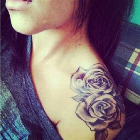 Roses Shoulder Tattoo Beautiful Body Art Pinterest