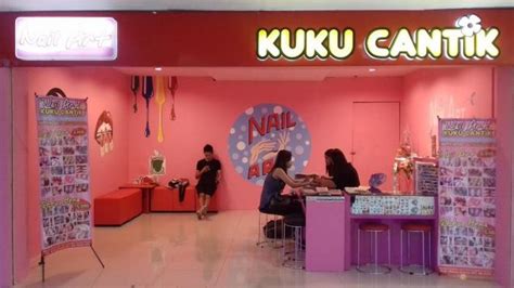 Di Salon Kuku Cantik Hartono Mall Ini Pengunjung Bisa Bawa Model Nail