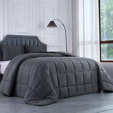 Hombys Oversized King Comforter 136 X 120 Alaskan King