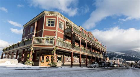 Kaslo Bc Small Town With A Big Heart And Big Views Small Towns Towns Views